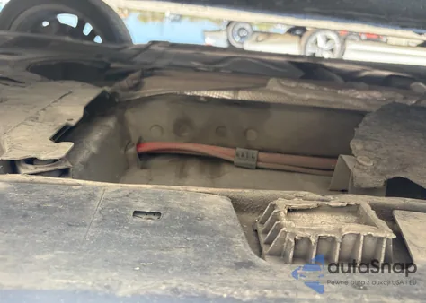 2006 BMW 325I z USA, uszkodzony, nr VIN WBAVB13546K000719